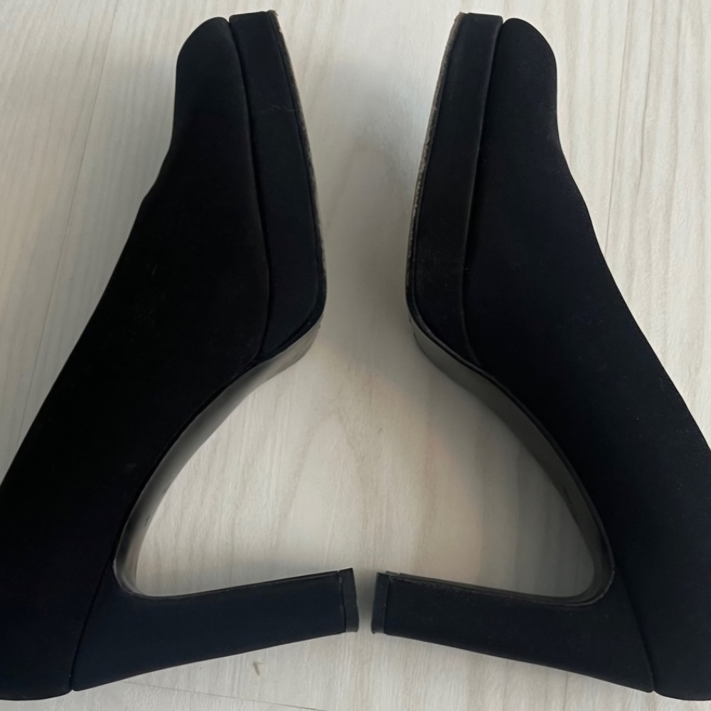 Stuart Weitzman Black Heels